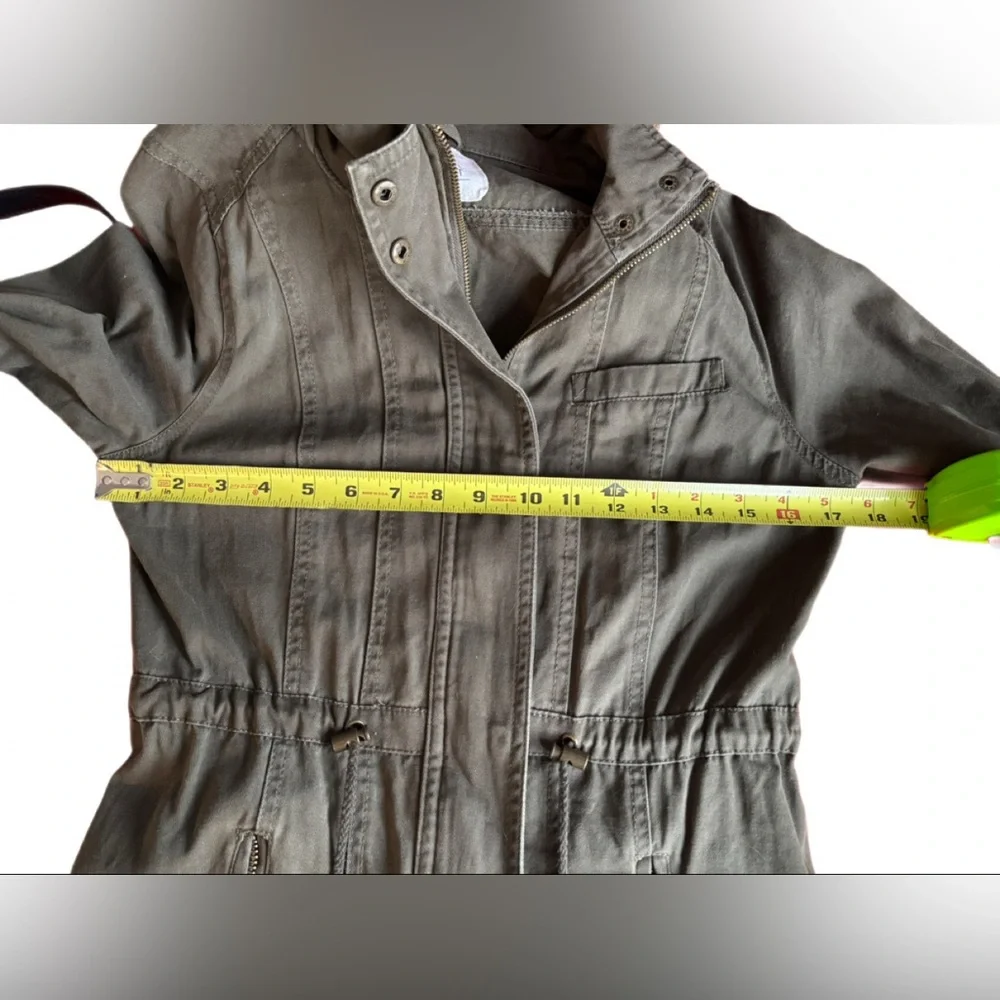 🧥 Full Tilt Olive Utility Jacket – Size Small – Very Good Condition